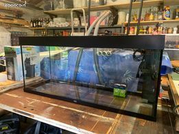 Aquarium JUWEL 240 litres (image 1)