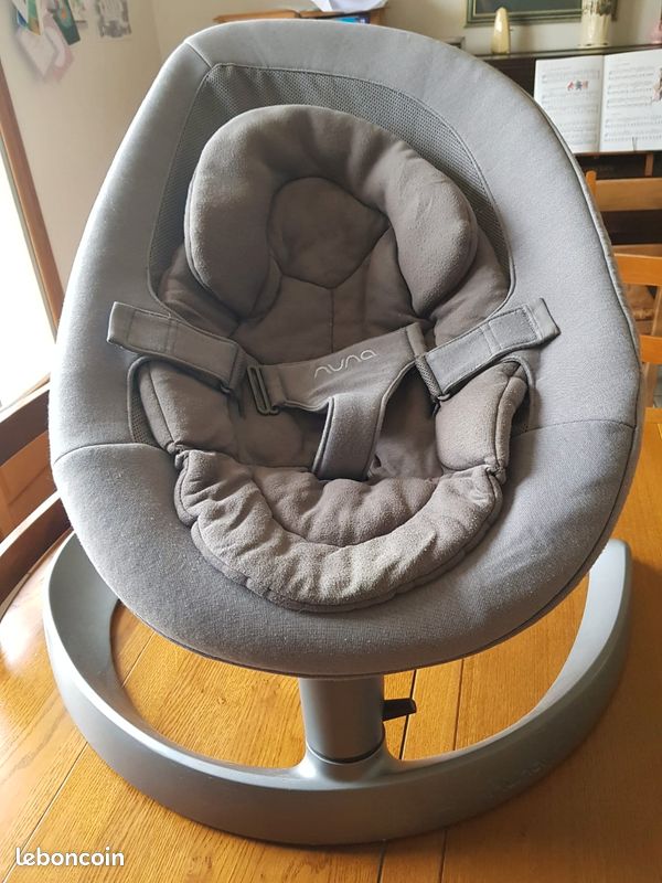 Transat bébé Nuna Leaf – coloris gris – balancement naturel