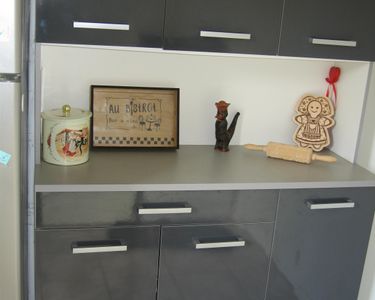 Cuisine Vintage Formica Années 50/60 – 14 Placards + 4 Tiroirs + Évier