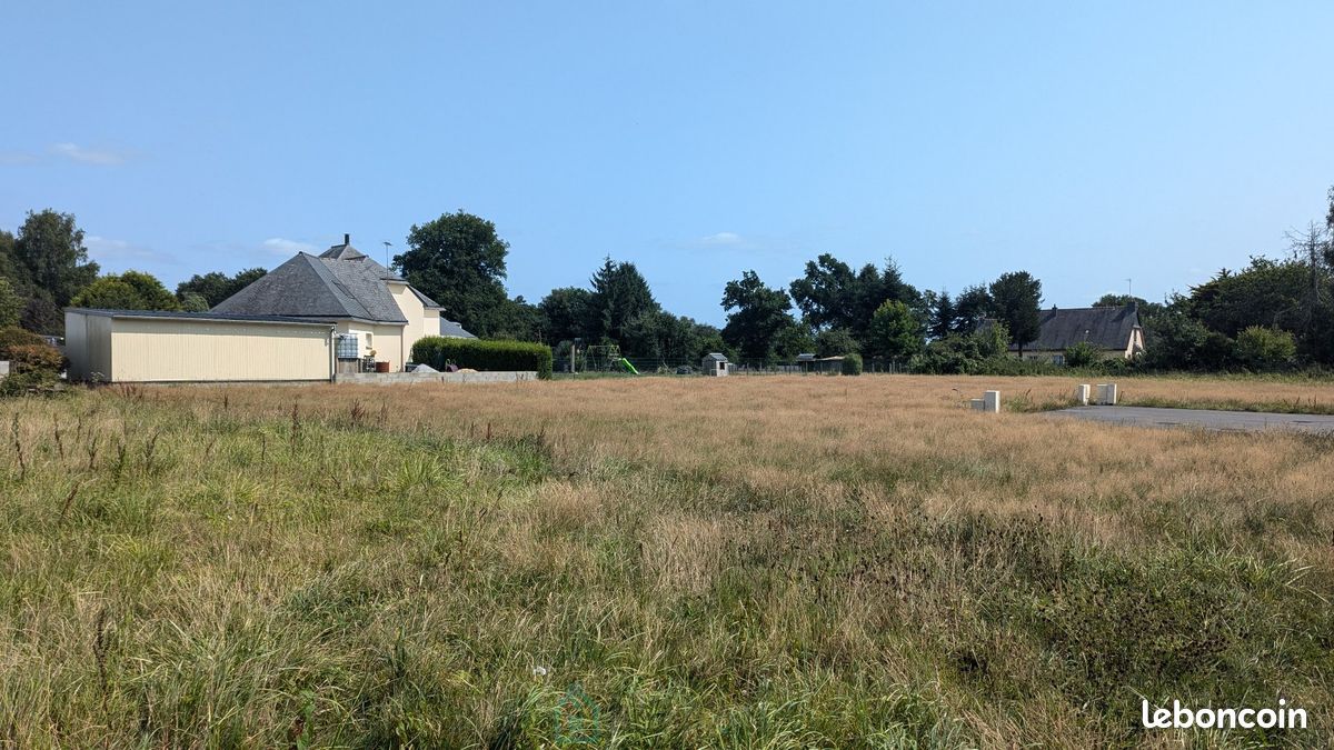 Terrain 602 m² LIGNOL · 27 876 €