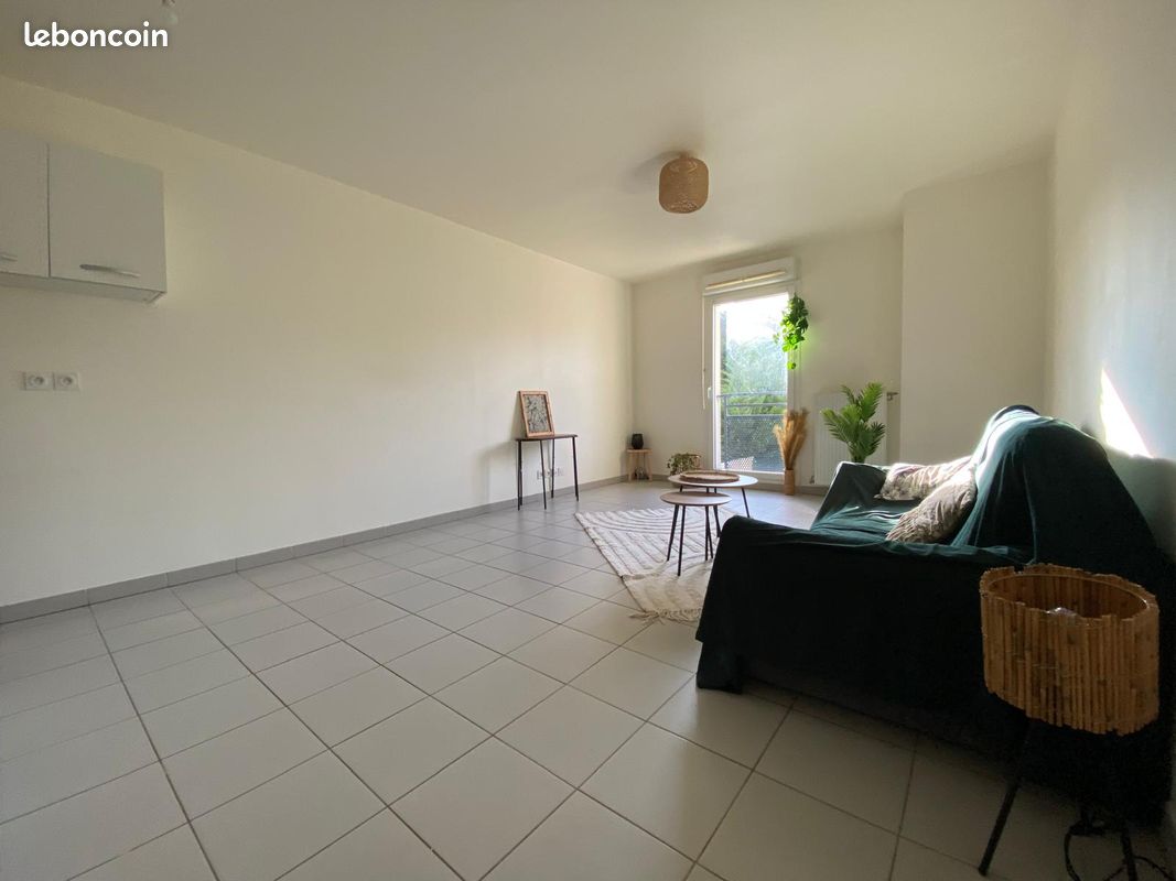 Appartement 1 pièce 32 m² · à Saint-Fargeau-Ponthierry · 32 m² · 630 €