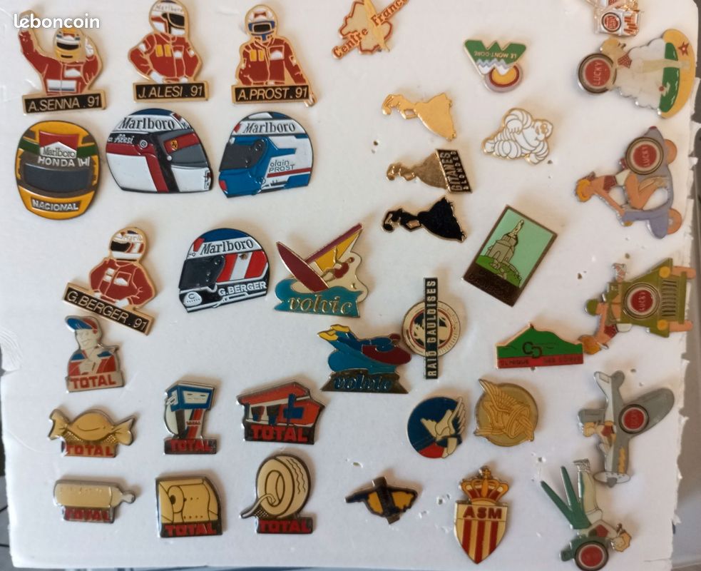 PINS PIN'S LAPEL PIN BADGE COLLECTION VINTAGE LOGO SIEMENS SATISFAIT