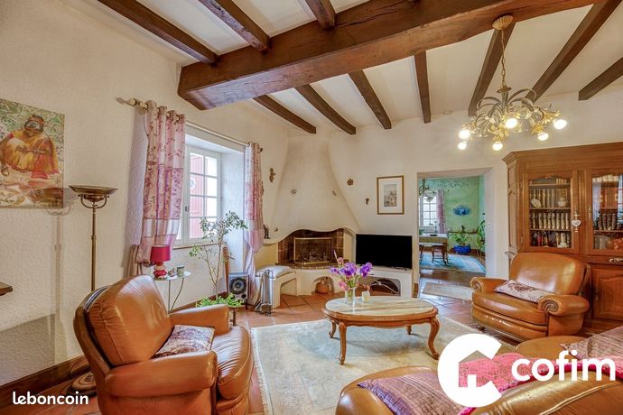 Maison 6 pièces 300 m²