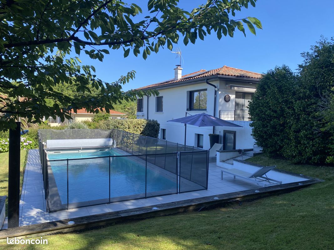 Maison 6 pièces 174 m² · à Bayonne · 174 m² · 880 000 €