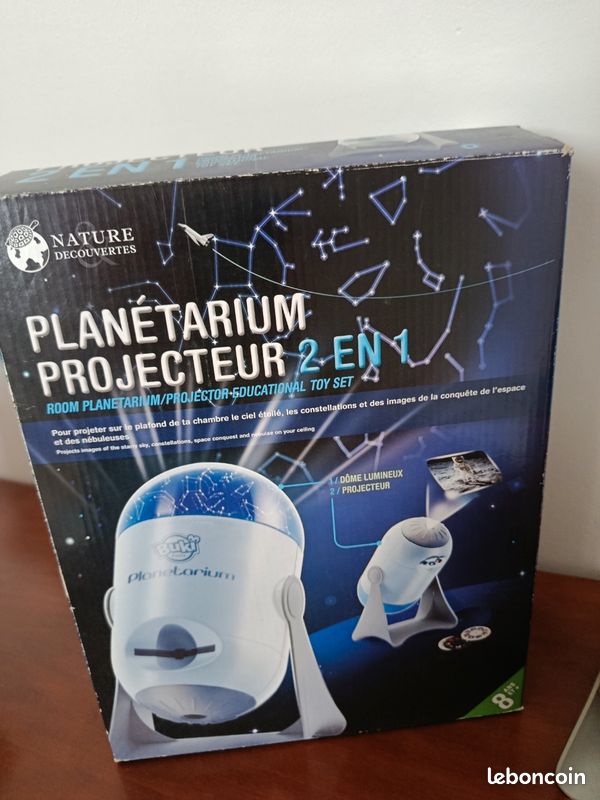 Planétarium projecteur 2en1 (image 1)