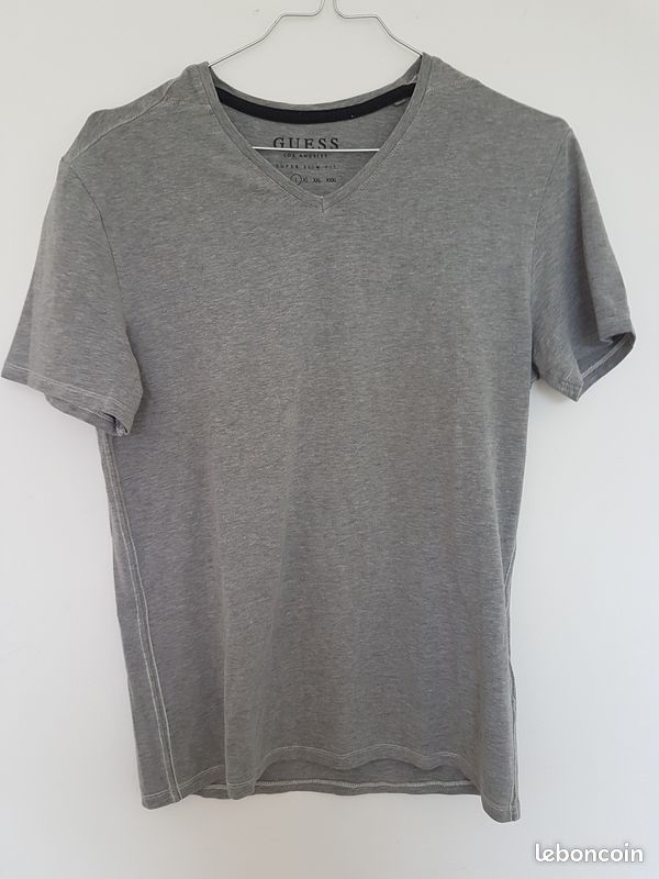 T shirt Guess (image 1)