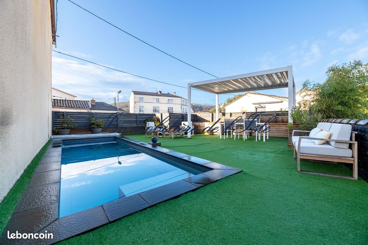 Maison 6 pièces 163 m² · à Périgueux · 163 m² · 397 000 €