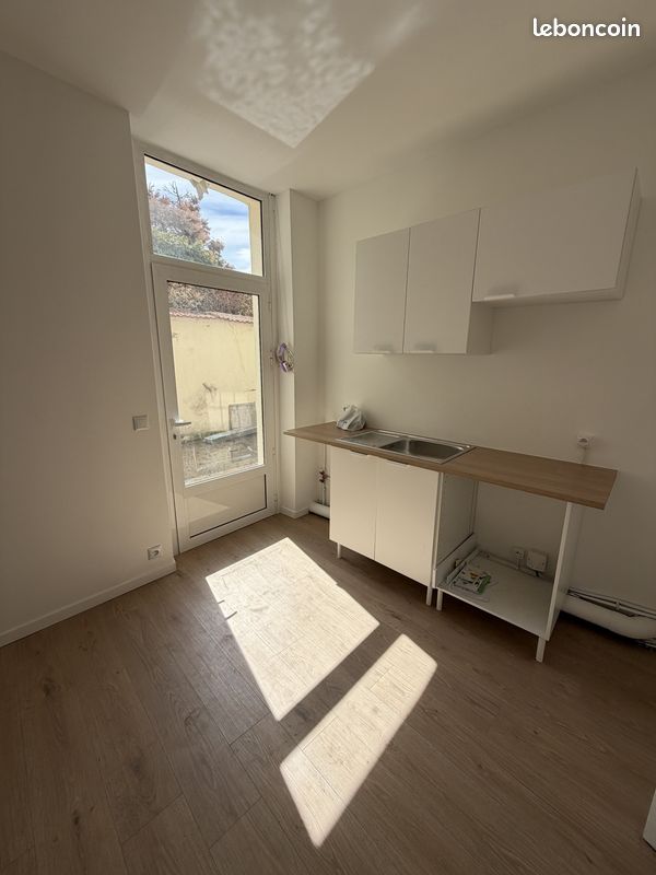 Appartement 2 pièces 49 m² · à Charenton-le-Pont · 49 m² · 1 340 €/mois