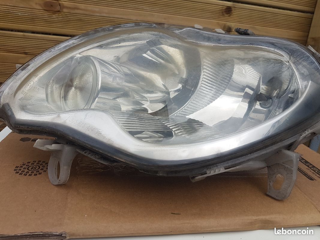 Phare Avant Gauche Pour Smart Fortwo Phase 2 Coupé - Occasion, état Bon, Garantie 3 Mois