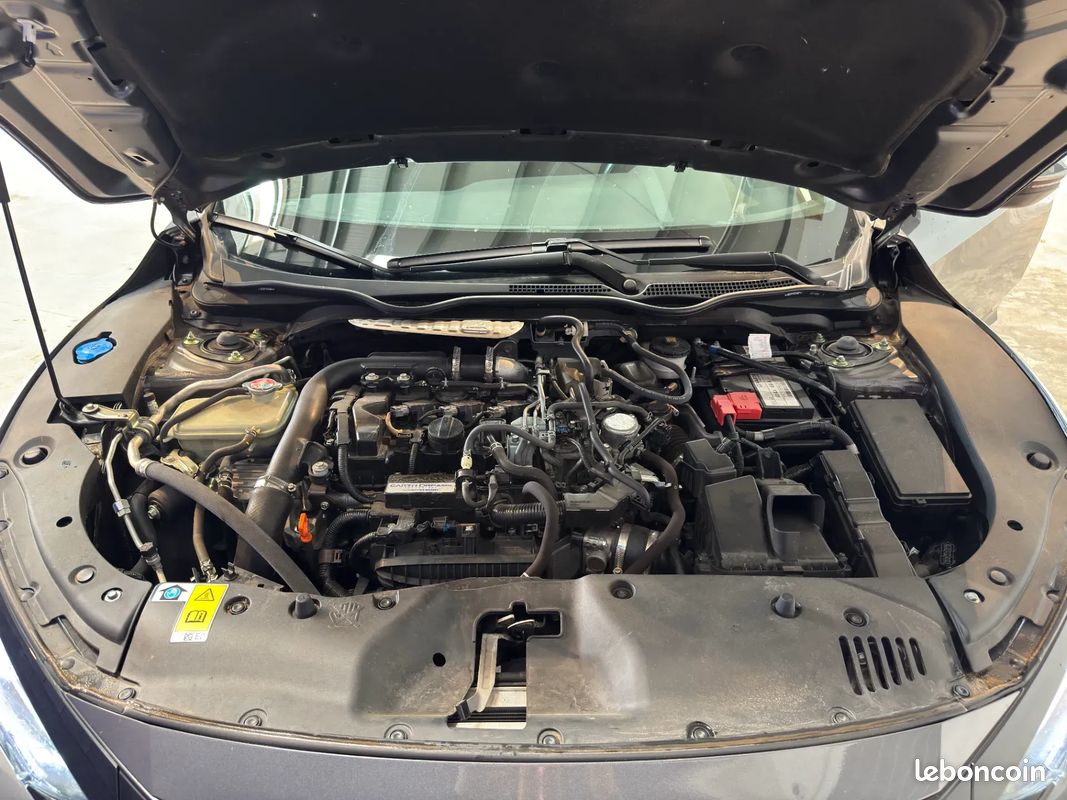 HONDA Civic 1.0 I-VTEC 126ch Executive 2022 / CarPlay / Suivi complet (image 28)