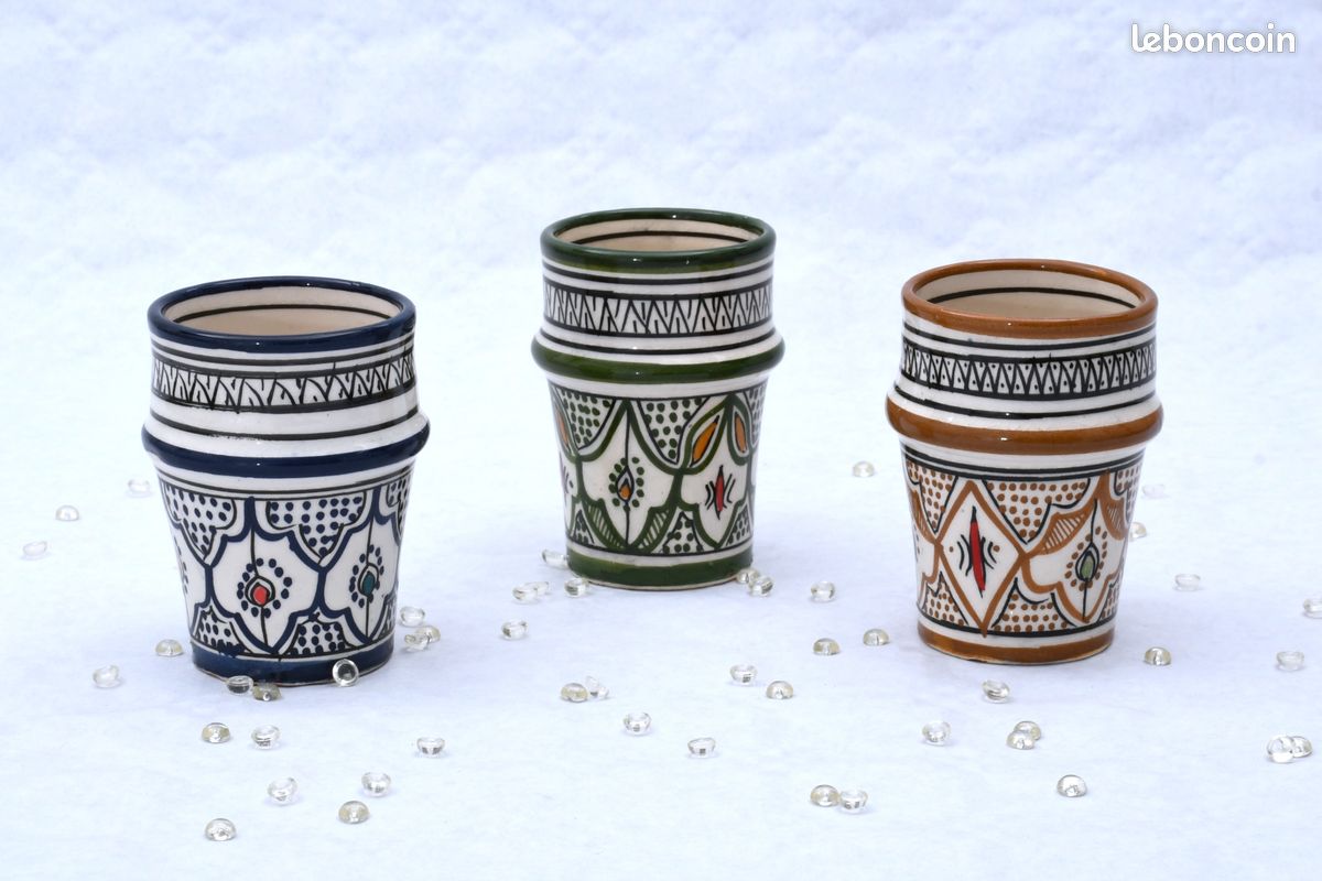 Verre / Tasse traditionnel artisanal marocain 10cm (image 1)