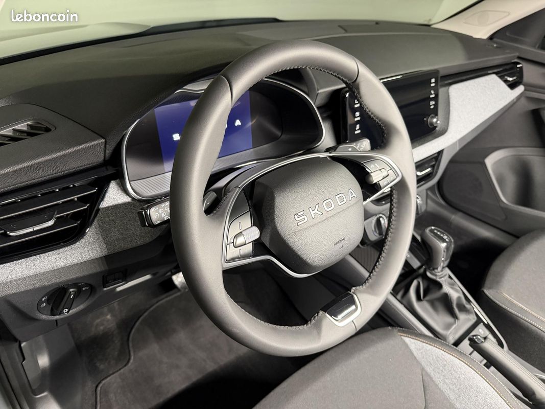 SKODA KAMIQ (2) 1.0 TSi 116 SELECTION DSG7 (image 13)