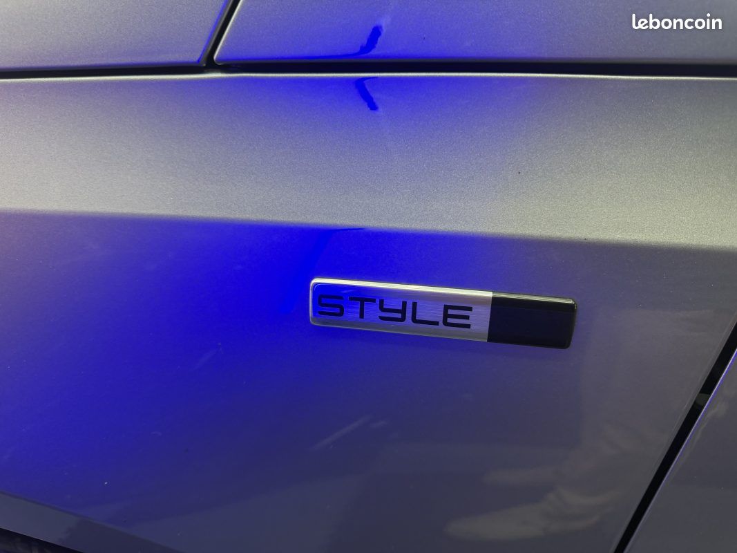 Peugeot 308 ii 1.6 blue hdi 100 access 2017 (image 21)