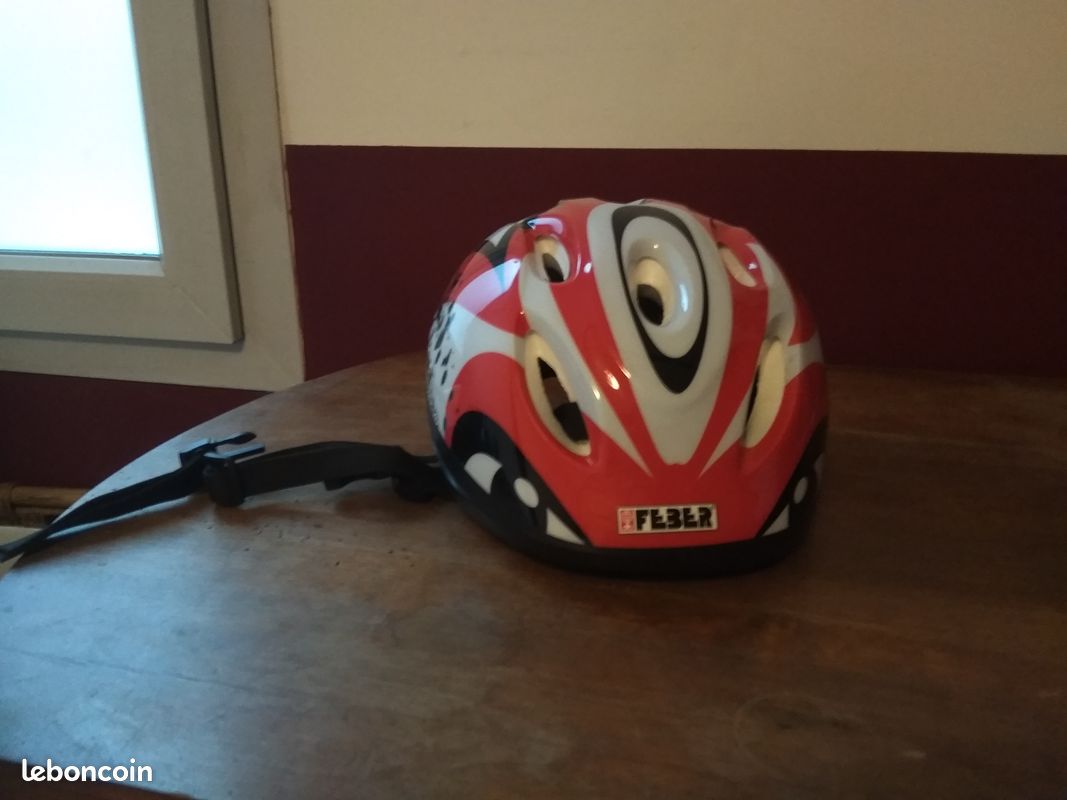 Casque vélo/ roller/ skate Enfant (image 1)