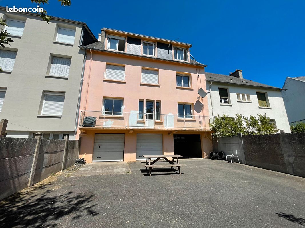 Immeuble 12 pièces 192 m² · à Saint-Brieuc · 192 m² · 366 750 €