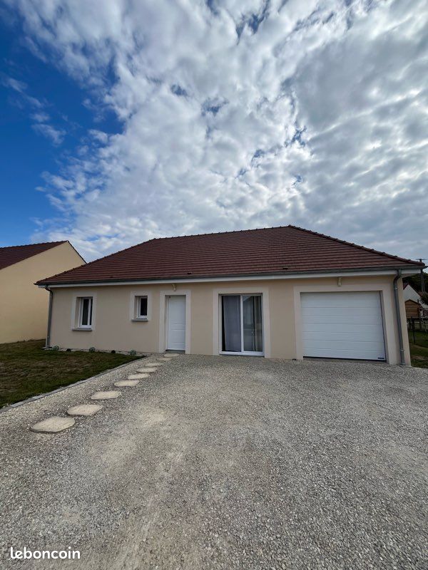 Maison 4 pièces 81 m² · à Verrières · 80,8 m² · 239 000 €