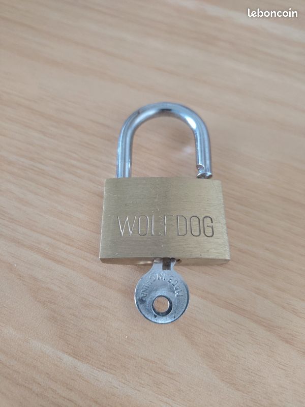 Cadenas Wolfdog (image 1)