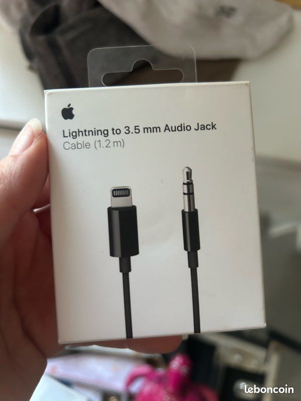 Câble Lightning audio jack (image 1)
