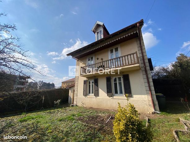 Maison 9 pièces 155 m²
