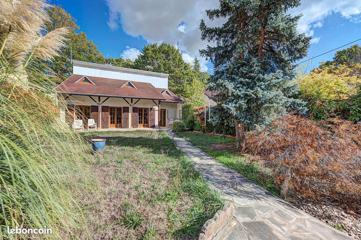 Maison 6 pièces 146 m² · à Yerres · 146 m² · 449 000 €