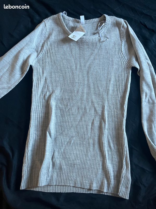 Pull tout neufs (image 1)