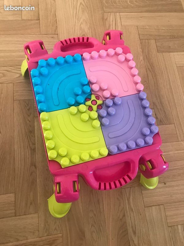 Table d’apprentissage mega bloks (image 1)