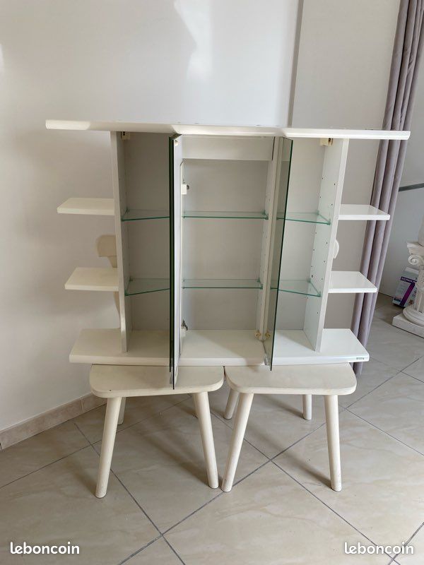 Armoire de Toilette / Meuble de Rangement Haut Salle de Bain Mural Suspendu avec 3 Portes Miroir + Éclairage - Très Bon État (image 10)