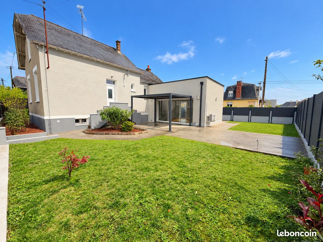 Maison 6 pièces 96 m² · à Laval · 96 m² · 343 800 €
