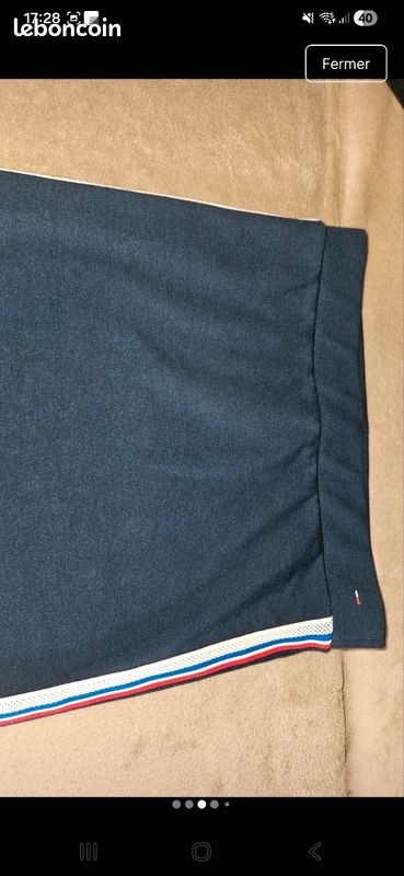 Jupe tommy jeans taille S en bon état (image 3)