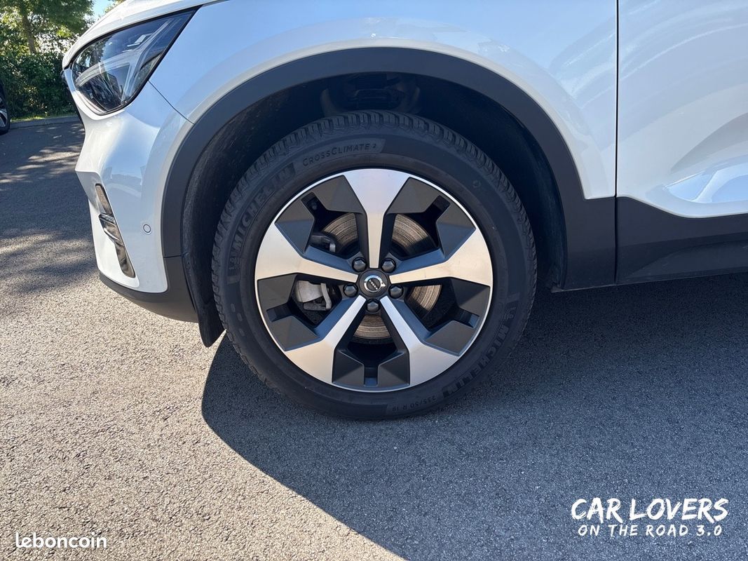 VOLVO XC40 B3 163 ch DCT7 Ultra (image 9)