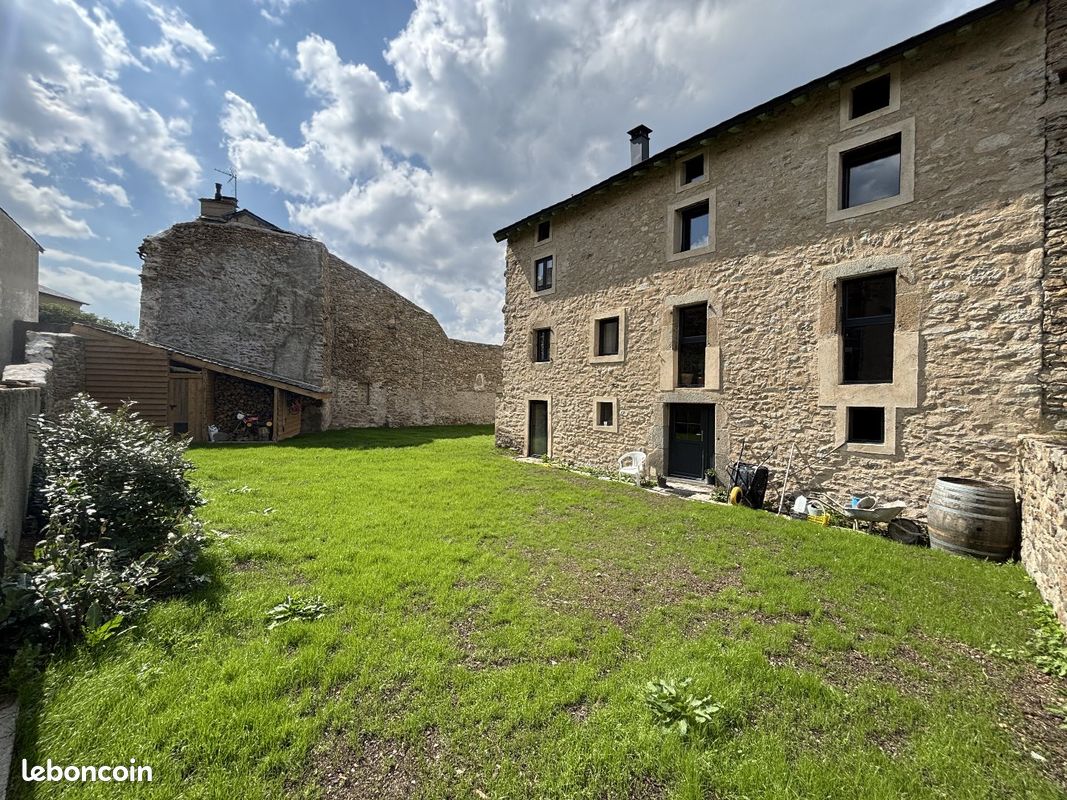 Maison 7 pièces 160 m² · à Saint-Pierre-Dels-Forcats · 160 m² · 438 000 €