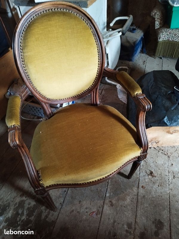 Fauteuil jaune (image 2)