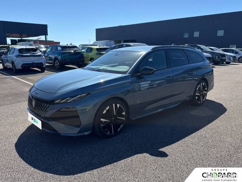 Peugeot 308 SW Hybrid 145 e-DCS6 GT (image 26)