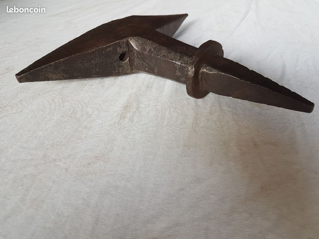 ANCIENNE ENCLUME BIGORNE forgeron 19ème siècle rare outil forge EUR 250