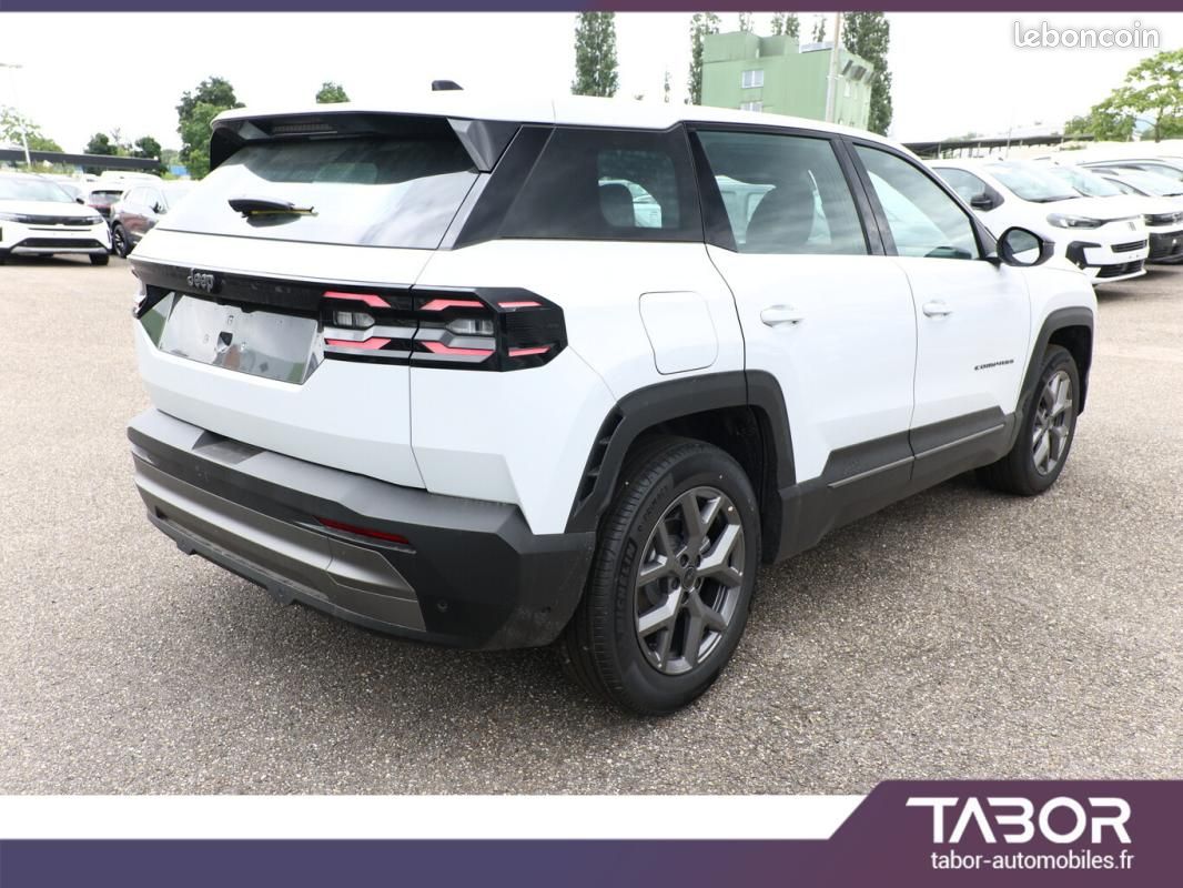 Jeep Compass Hybrid Altitude (image 3)