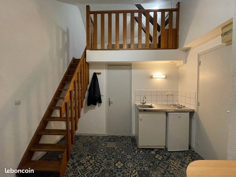 Appartement 2 pièces 18 m² · à Nevers · 18 m² · 380 €