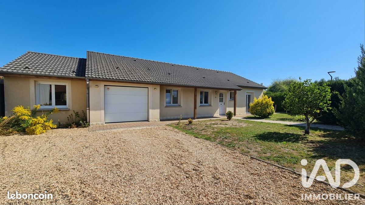 Maison 6 pièces 142 m² · à Jury · 142 m² · 359 000 €