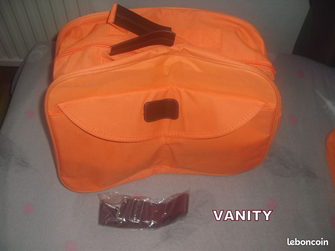 BAGAGERIE NEUVE * ensemble complet pour voyage (image 5)