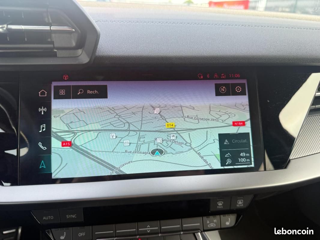 Audi A3 sportback 45 TFSI e 245ch Competition S tronic 6 (image 11)