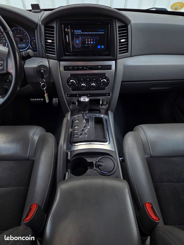 Jeep grand cherokee 6.1 hemi 425 ch awd srt8 bva (image 15)