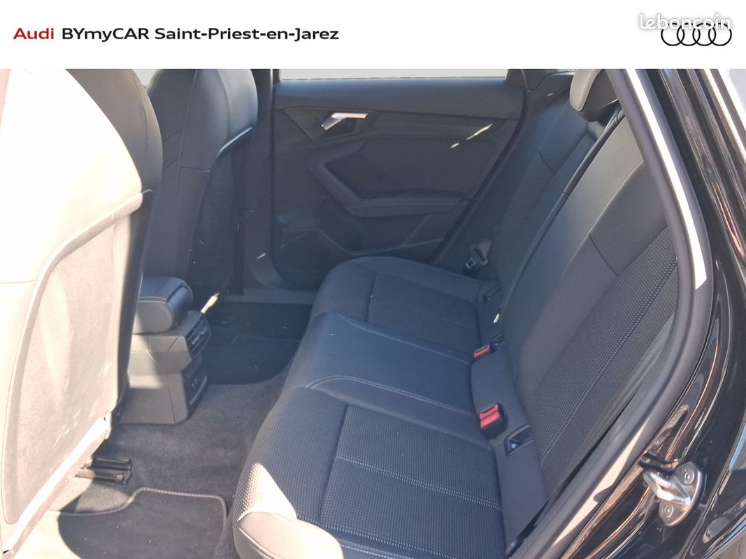 AUDI A3 Sportback 35 TFSI Mild Hybrid 150 s tronic 7 S Line (image 13)