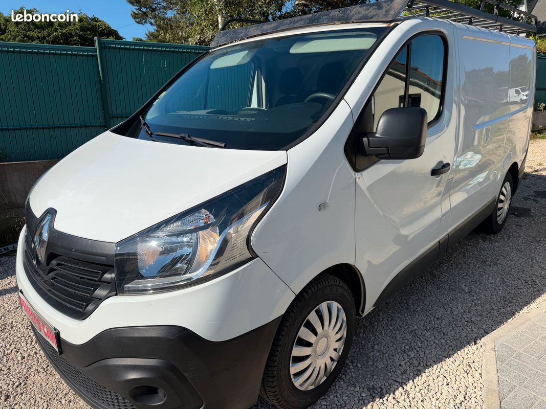 Renault trafic dci 120 cv grand confort 9900 ttc 8250 ht (image 1)