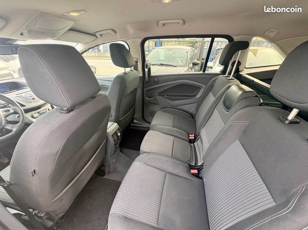 Ford g.c-max (image 11)