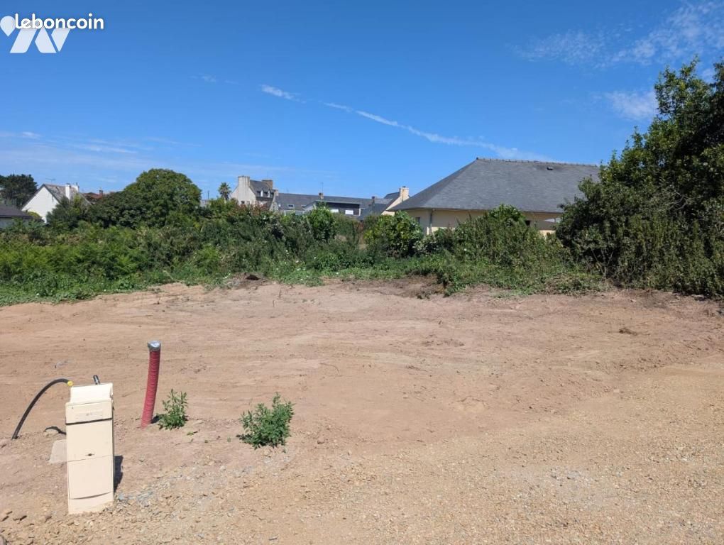 Terrain 317 m² · à Trégastel · 317 m² · 99 750 €
