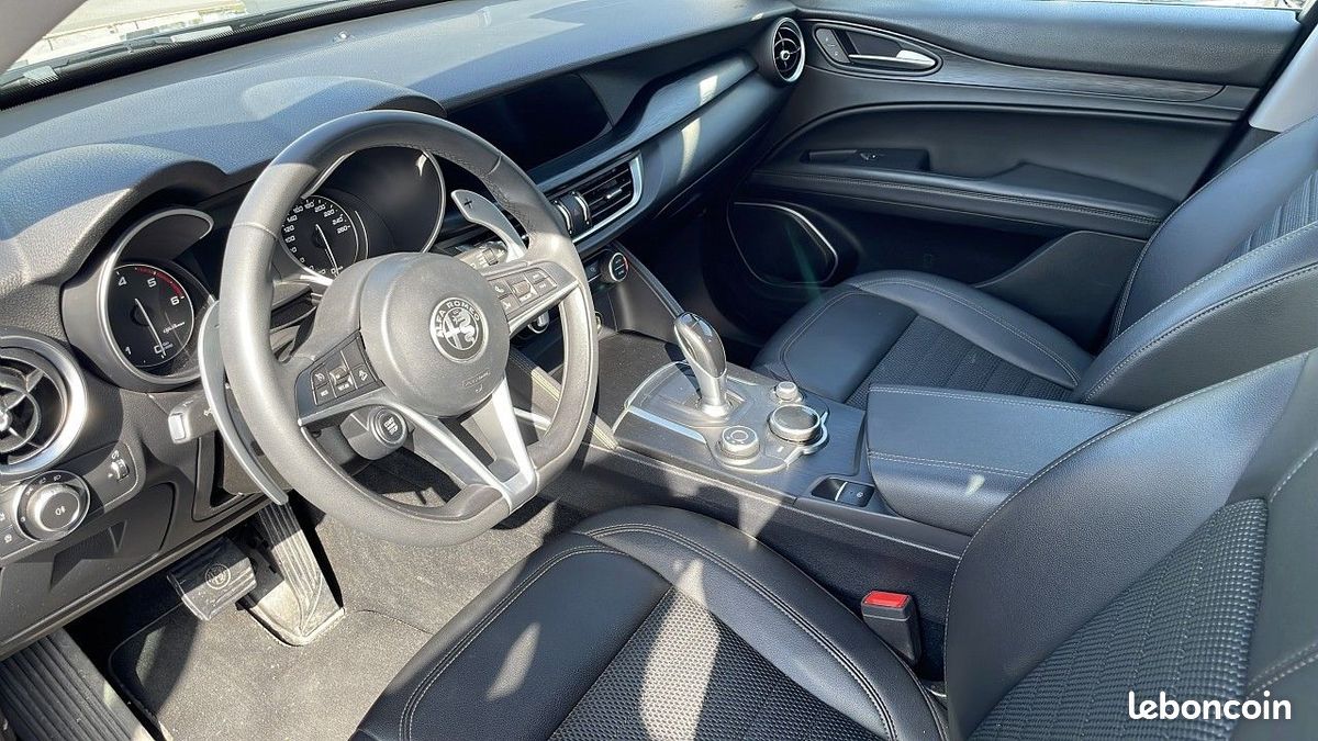 Alfa romeo STELVIO 2.2 DIESEL 180CH SUPER AT8 (image 11)