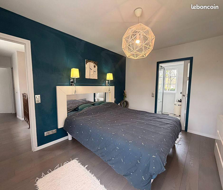 Propriété 6 pièces 220 m² (image 9)