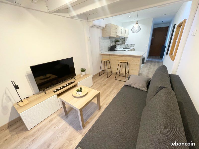 Appartement 1 pièce 35 m² · à Six-Fours-les-Plages · 35 m² · 690 €/mois