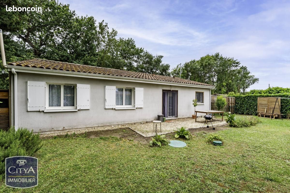 Maison 4 pièces 88 m² · à Coutras · 88 m² · 183 000 €