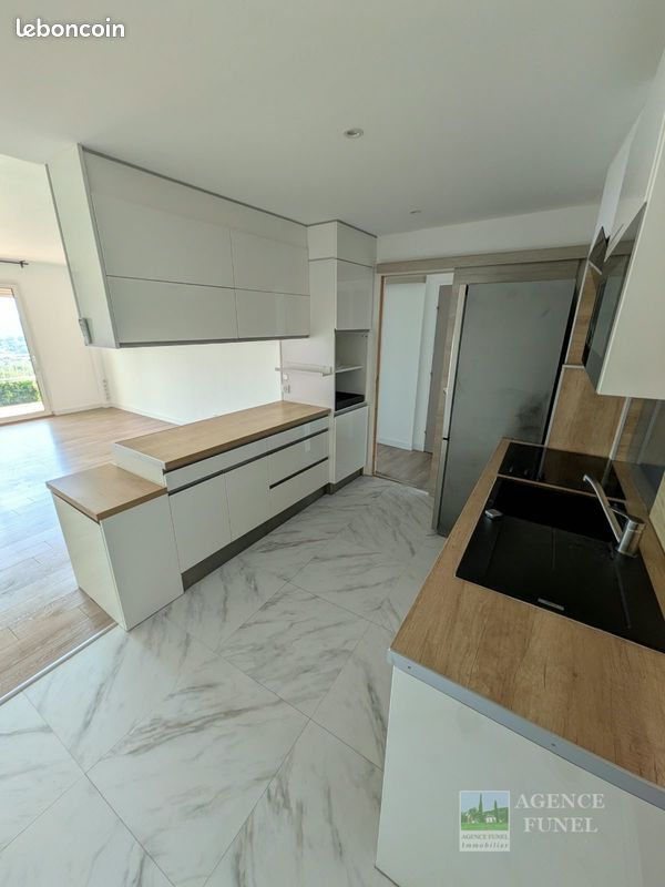 Appartement 4 pièces 65 m² · à Grasse · 65 m² · 1 400 €/mois