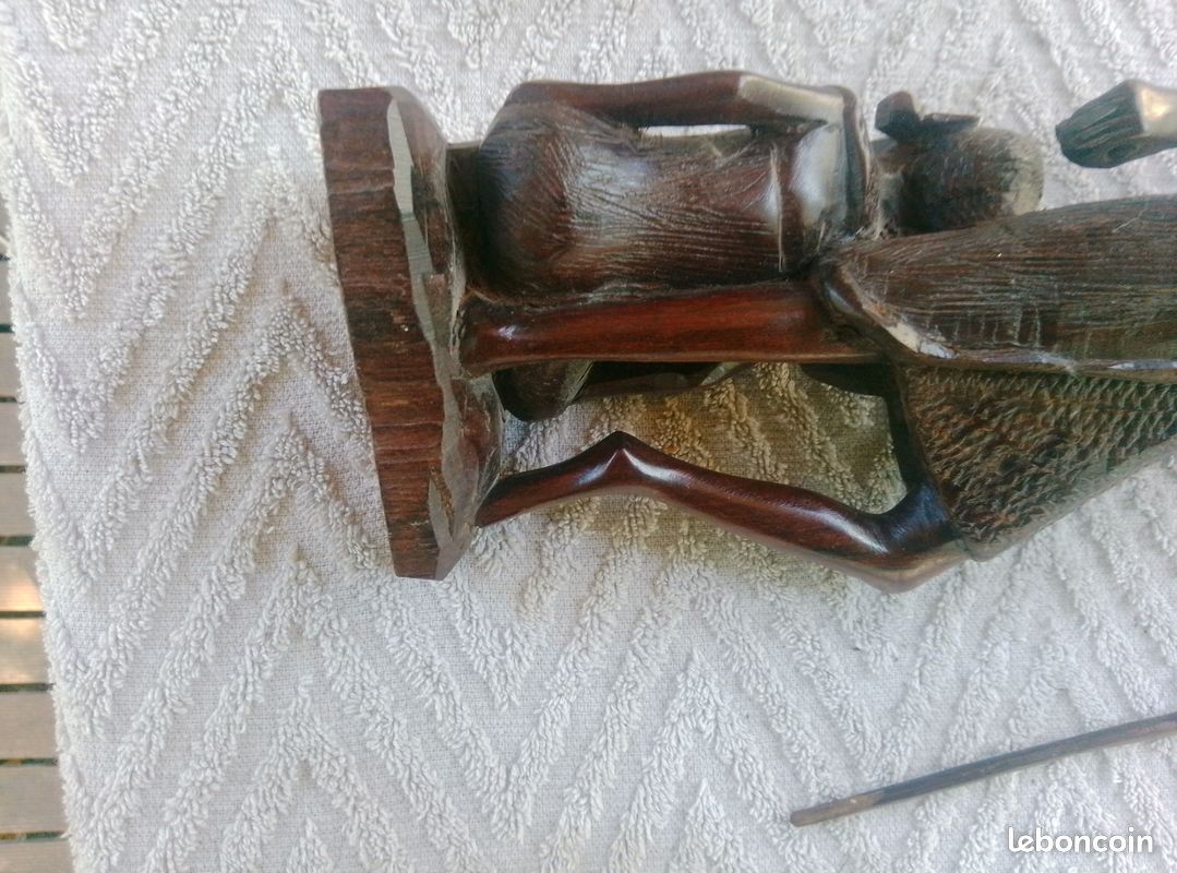 Statue art africain en bois hauteur 34 cm (image 6)